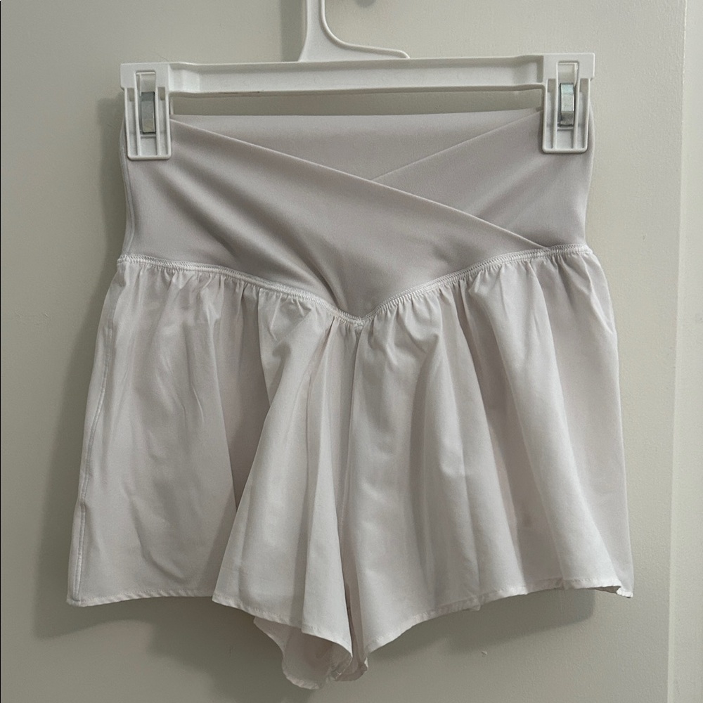 OFFLINE By Aerie Real Me Crossover Flowy Short